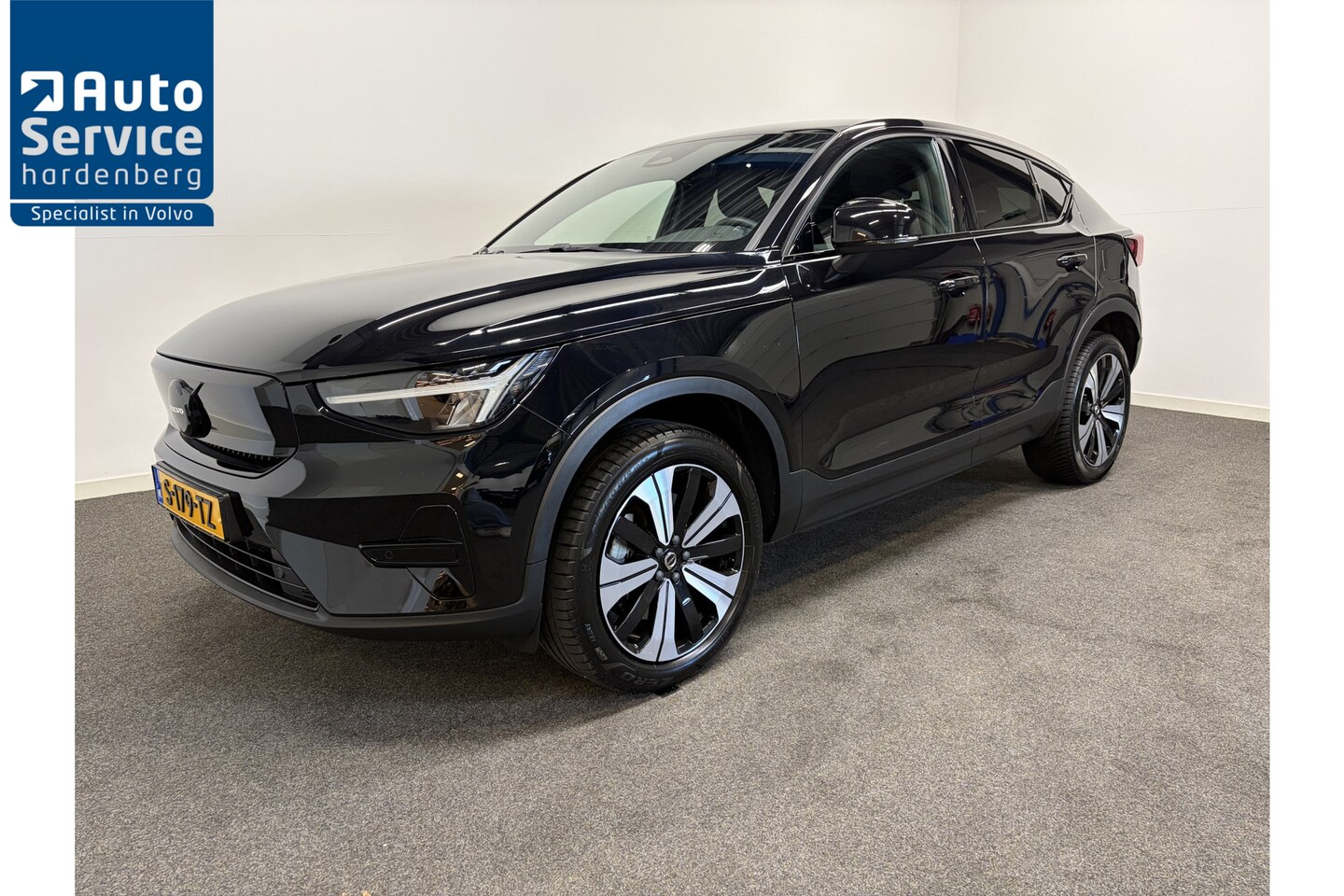 Volvo C40 - Recharge Plus 69 kWh Adapt Cruise/ Camera/ Pano - AutoWereld.nl