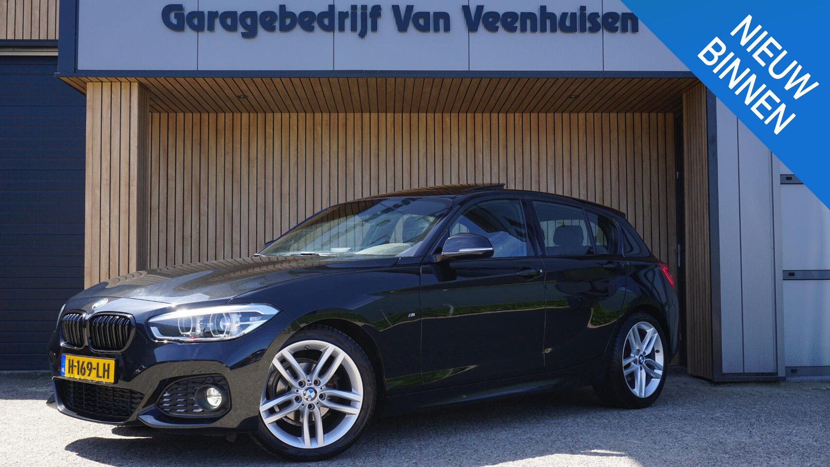 BMW 1-serie - 118i 136PK M Sport Shadow Line 5Drs Schuif/Kanteldak 18inch LM LED Navi Stoelverwarming 98 - AutoWereld.nl