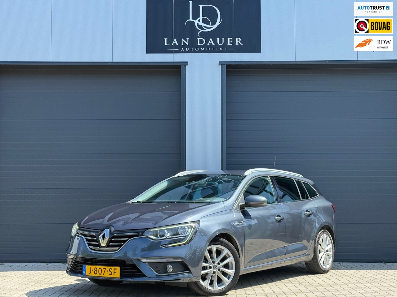 Renault Mégane Estate - 1.3 TCe GT-Line / AUTOMAAT / TREKHAAK - AutoWereld.nl