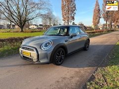 MINI One - 3-Deurs 1.5 Essential | Facelift | Adaptive LED | Cruise | Camera