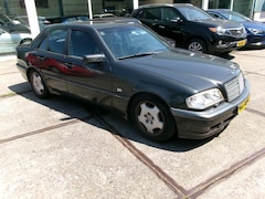Mercedes-Benz C-klasse - 200 CDI Esprit