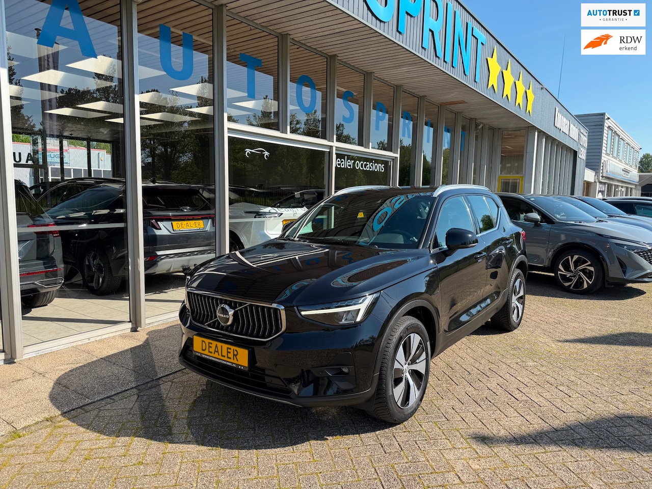 Volvo XC40 - 1.5 T5 Plug-in hybrid Plus Bright 262PK , ELEKTRISCHE ACHTERKLEP , NAVIGATIE - AutoWereld.nl