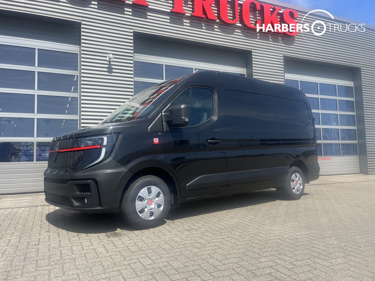 Renault Master E-Tech - L2H2 Red Edition - AutoWereld.nl