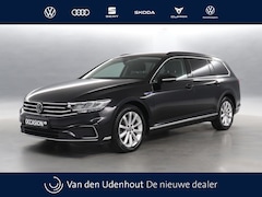 Volkswagen Passat Variant - GTE 1.4 TSI eHybrid 218pk PHEV Business / Camera / Travel Assist / Navigatie