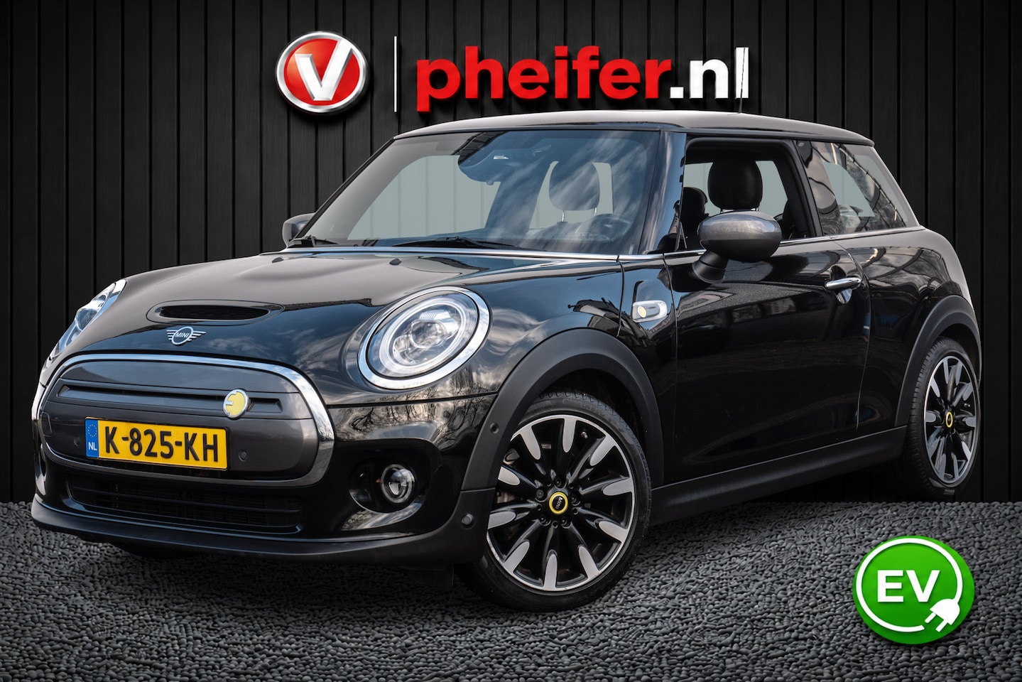 MINI Mini-Electric - Yours 33 kWh SOH 96% Panoramadak/ Harman-Kardon/ Navigatie/ Camera/ Leer/ Full led/ Stoelv - AutoWereld.nl