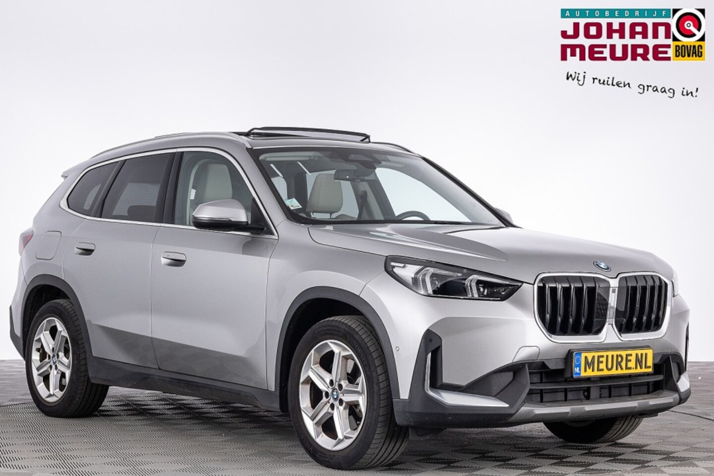 BMW X1 - xDrive25e Business Design | PANORAMADAK | LEDER | NAVI | CAMERA | ECC | PHEV . - AutoWereld.nl