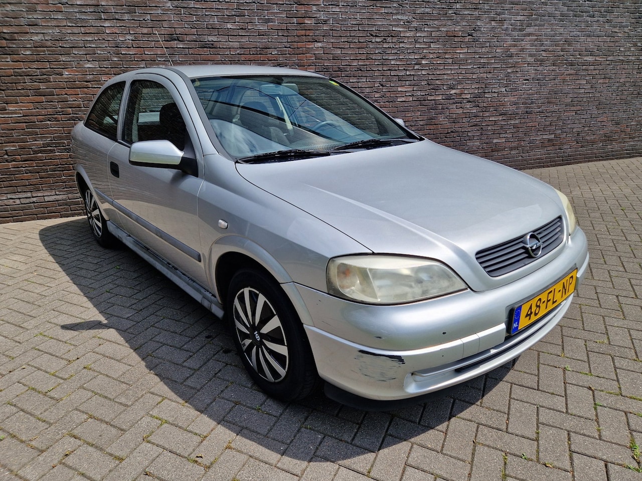 Opel Astra - 1.6 GL carplay android auto APK 07-'27 centr vergr - AutoWereld.nl