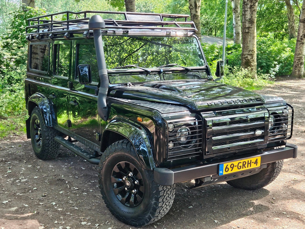 Land Rover Defender 110 - 2.5 TD5 Black Edition 9-zits - AutoWereld.nl