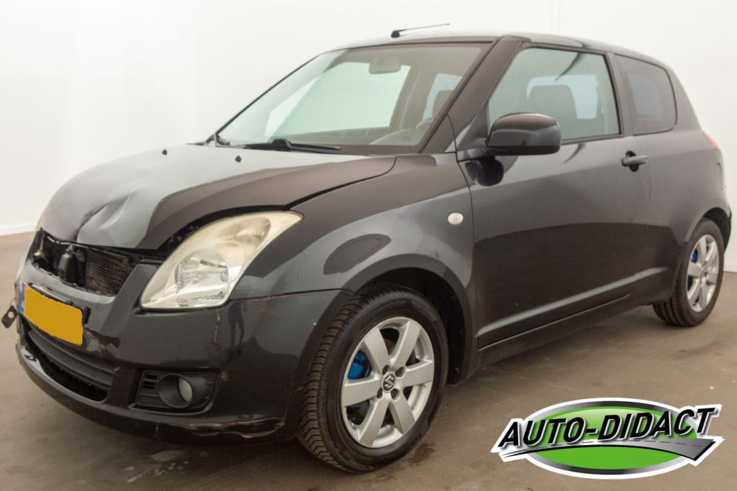 Suzuki Swift - 1.5 GLS Airco - AutoWereld.nl