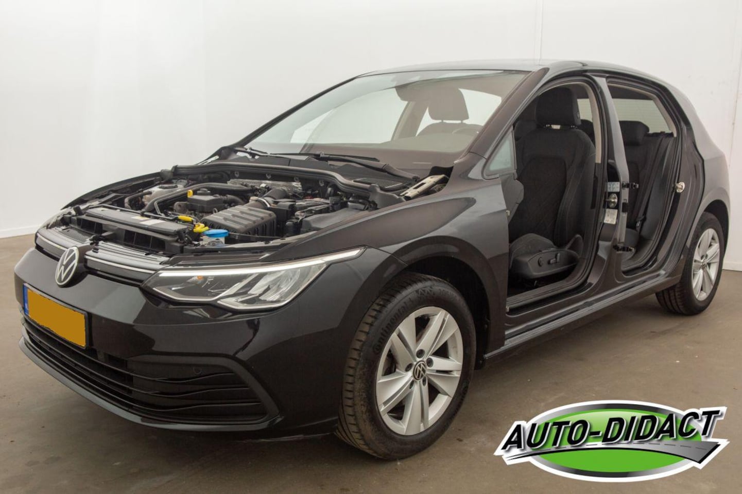 Volkswagen Golf - 1.0 eTSI Automaat Digi Dash Life - AutoWereld.nl