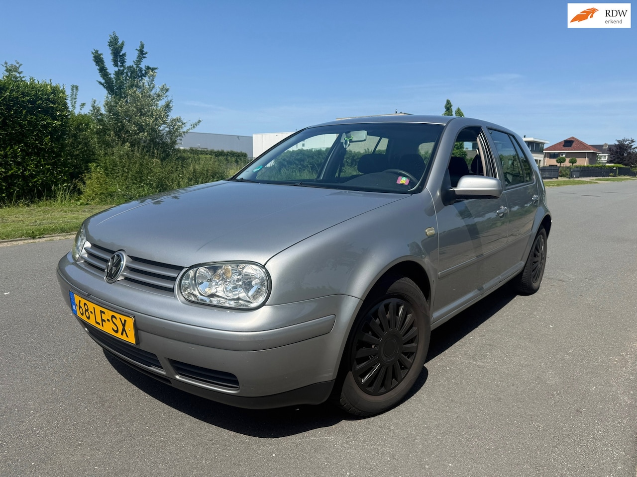 Volkswagen Golf - 1.6-16V APK/AIRCO/CRUISE - AutoWereld.nl
