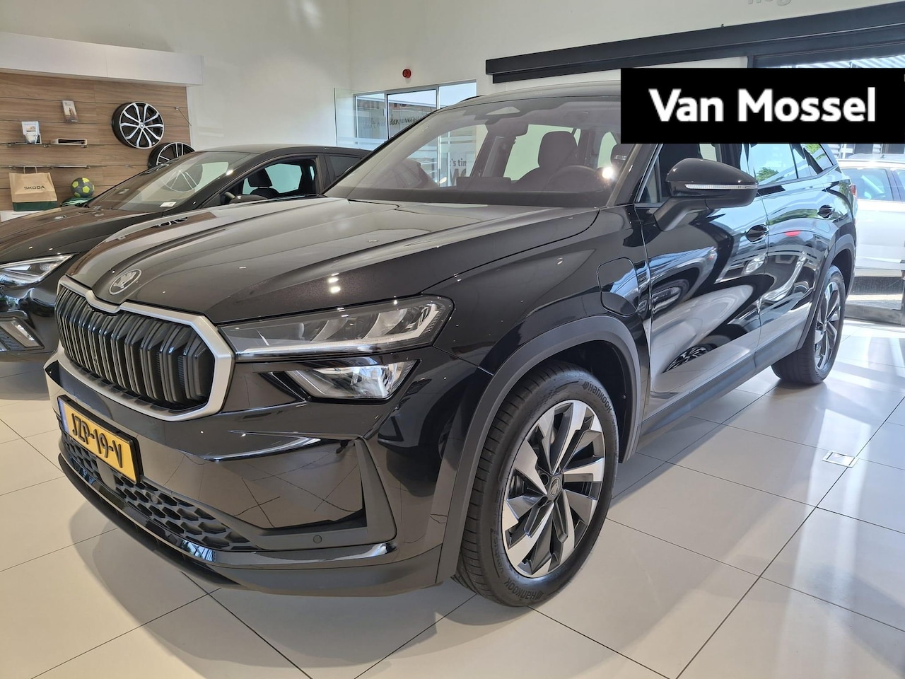 Skoda Kodiaq - 1.5 TSI PHEV Business Edition 204 PK | Automaat | Trekhaak | LED Koplampen | Navigatie | K - AutoWereld.nl