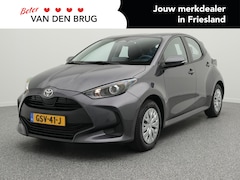 Toyota Yaris - 1.5 Hybrid 115pk Comfort | Achteruitrijcamera | Apple Carplay / Android Auto | Adaptieve C