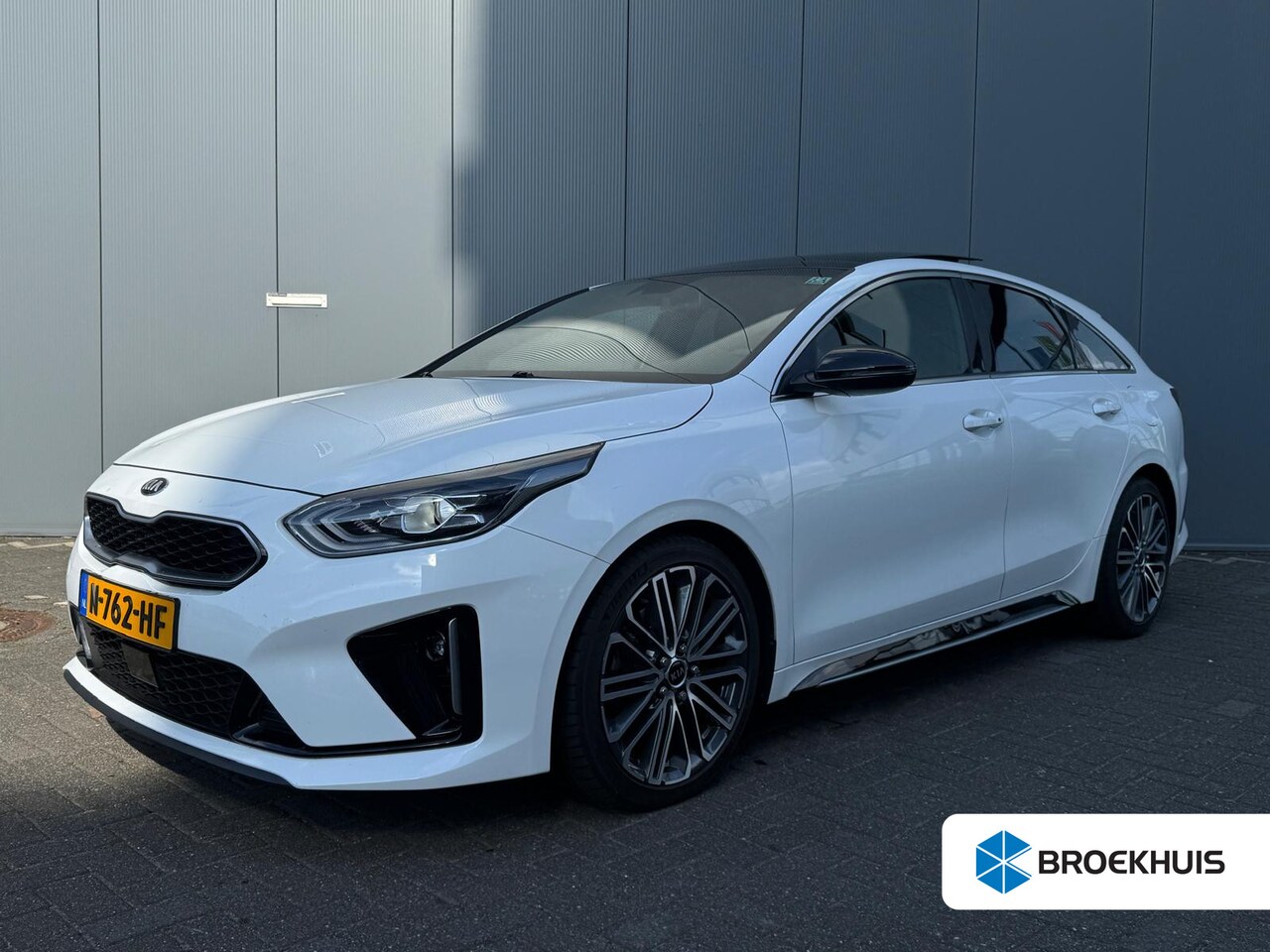 Kia Pro cee'd - 1.5 T-GDI 160pk Automaat GT-PlusLine Camera | Carplay | Trekhaak | Premium Audio | Adaptiv - AutoWereld.nl