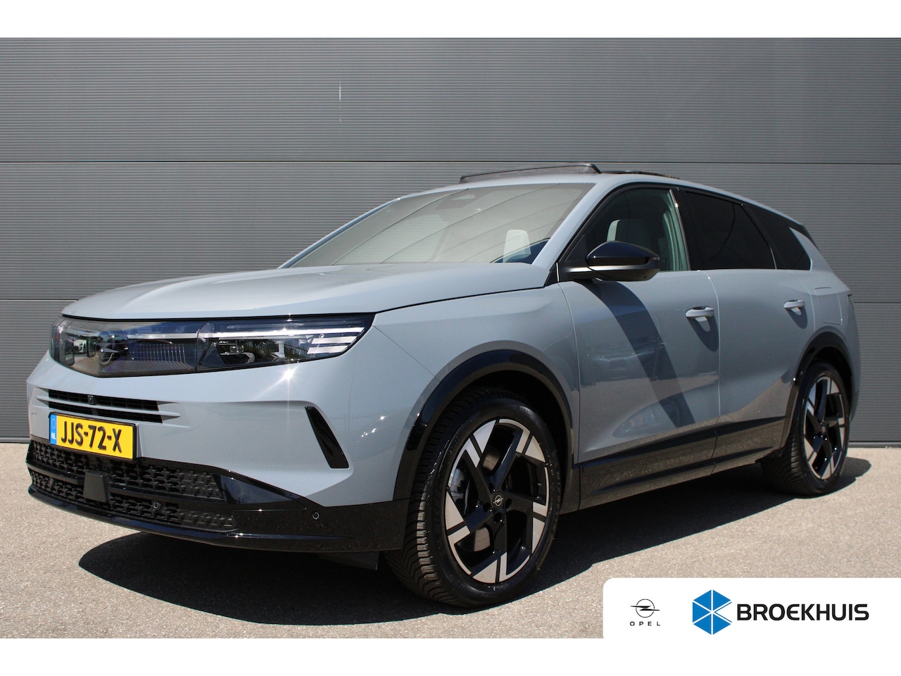 Opel Grandland - 1.6 Turbo Plug-in-Hybrid Business Edition GS | Panorama/schuifdak | Trekhaak | All season - AutoWereld.nl