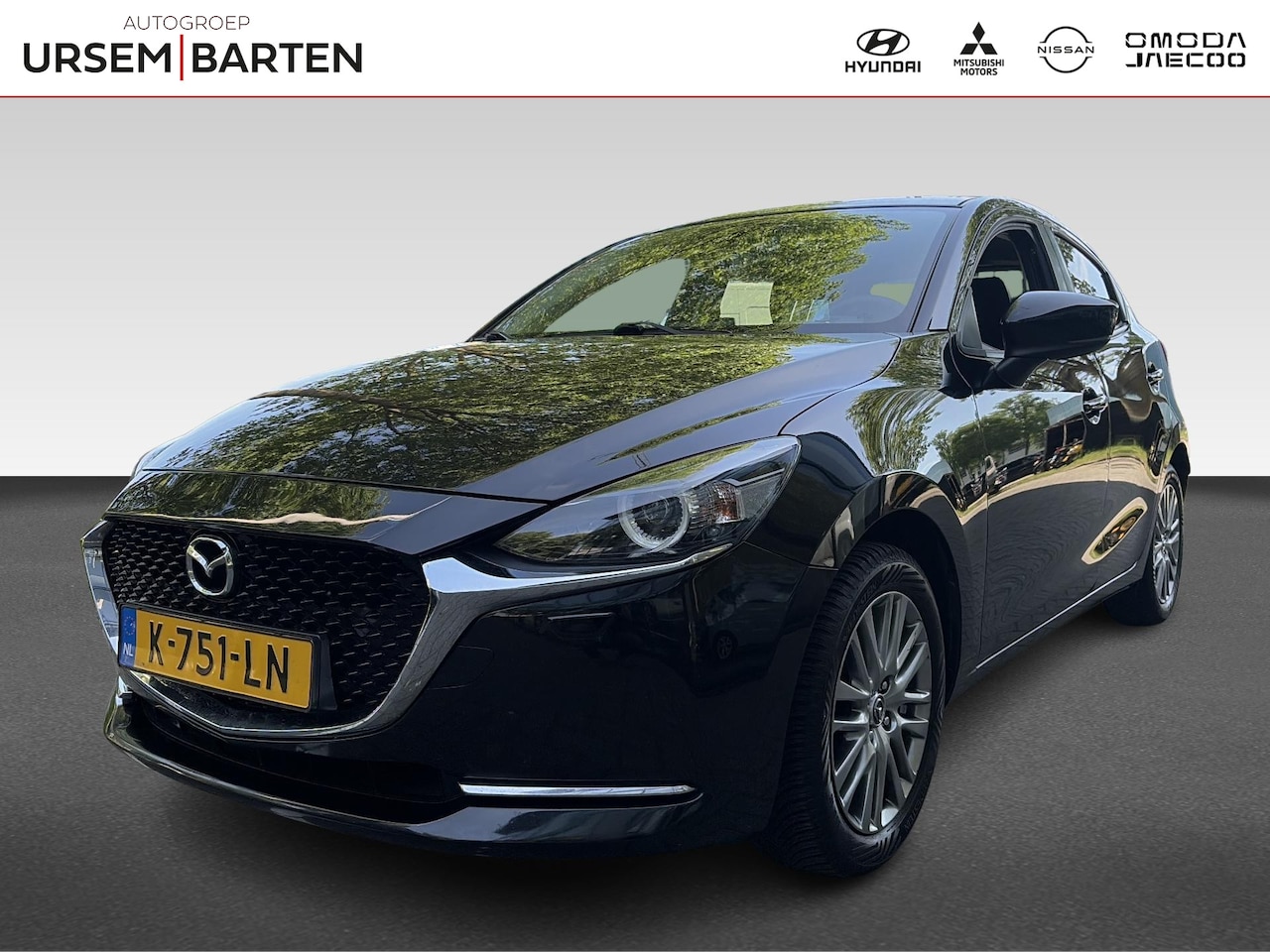 Mazda 2 - 1.5 SKYACTIV-G 90PK LUXURY NAVI CAMERA HUD LED ECC NAP - AutoWereld.nl
