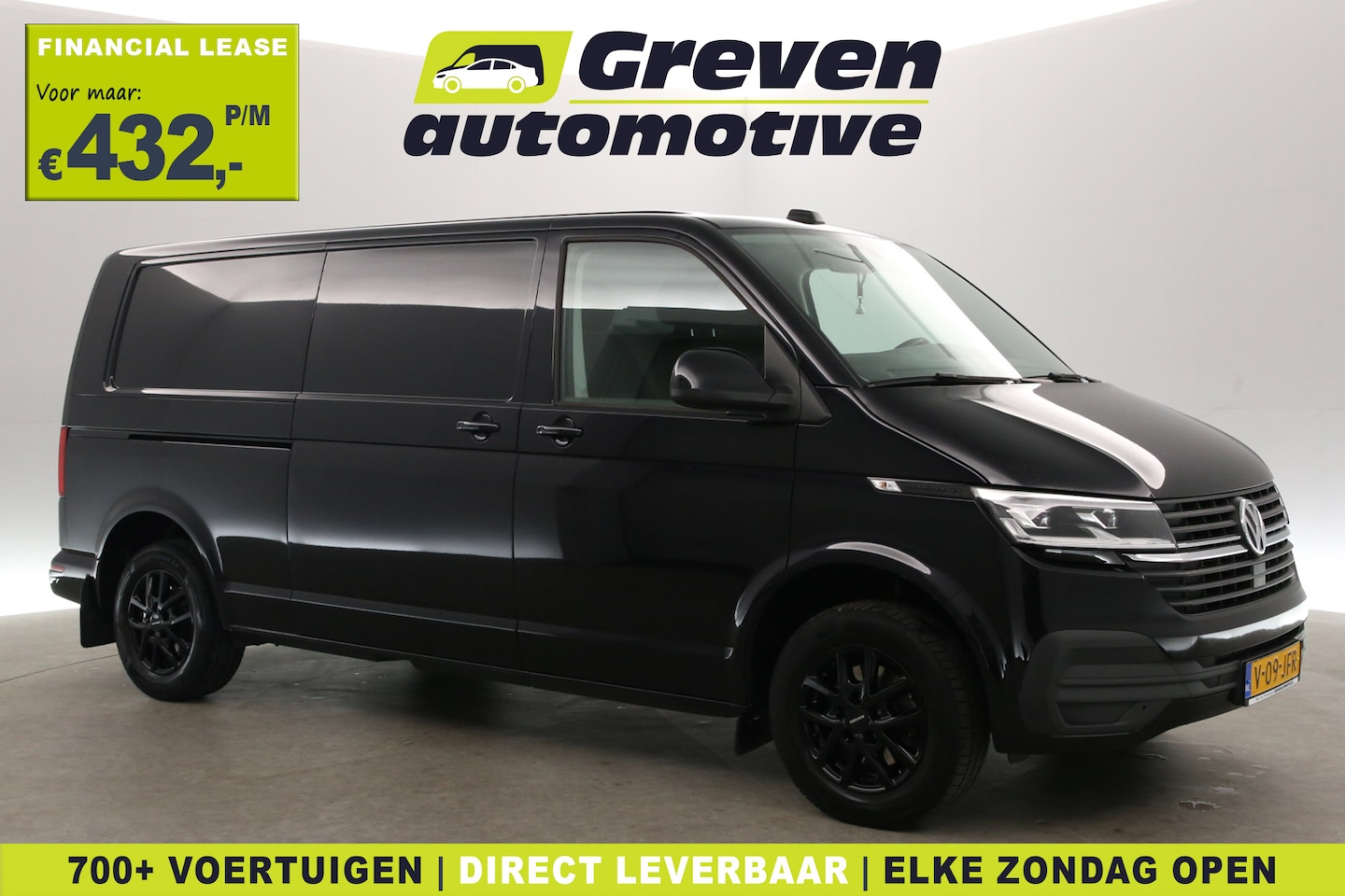 Volkswagen Transporter - 2.0 TDI L2H1 150PK | Aut. | Airco | Adap. Cruise | Camera | Carplay | Trekhaak | 2xSchuifd - AutoWereld.nl