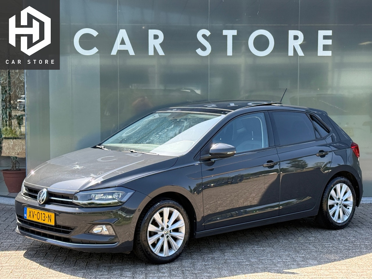 Volkswagen Polo - 1.0 TSI DSG Highline Pano|LED|Stoelver|Camera|ACC - AutoWereld.nl