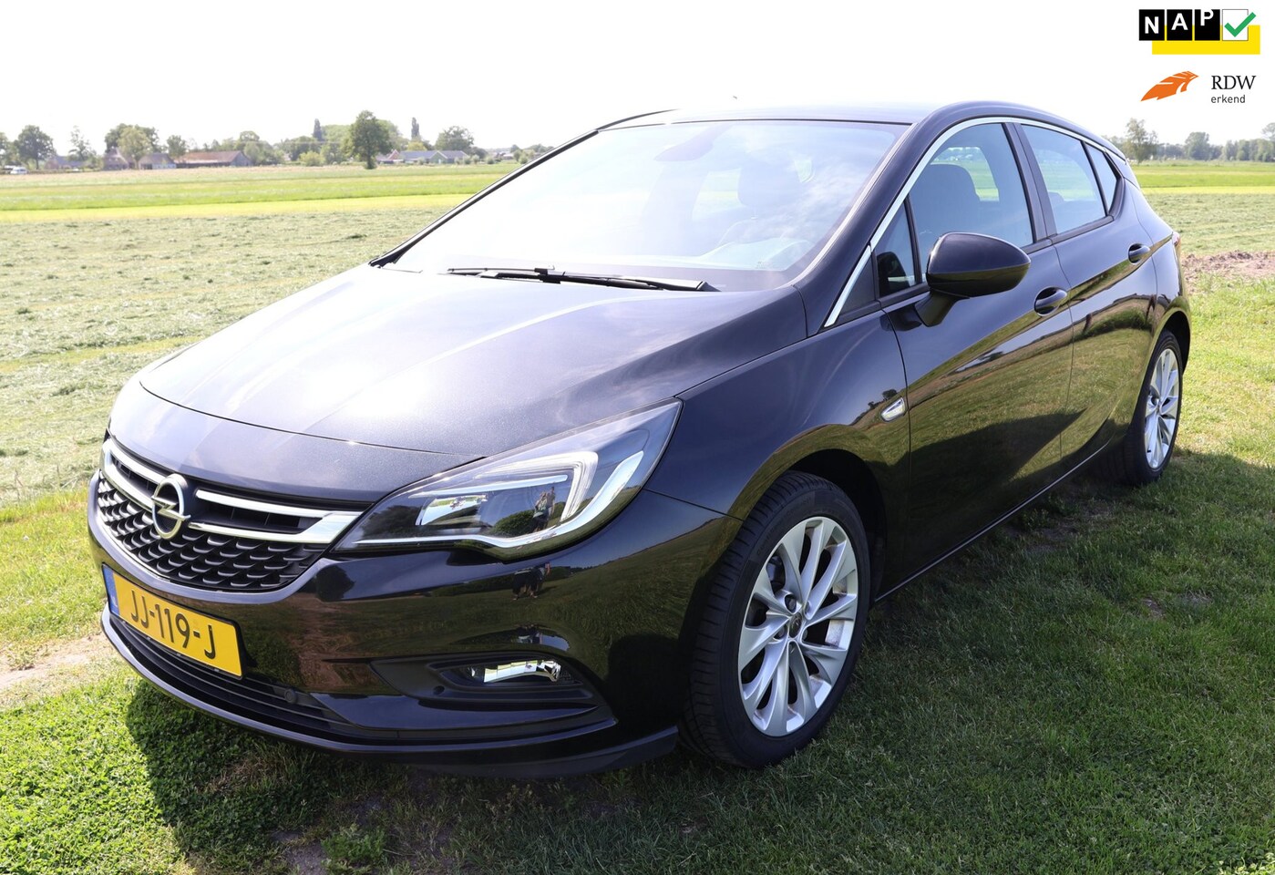 Opel Astra - 1.0 Edition|Carplay|Camera|Dealer onderhouden|NL-auto-NAP|Nieuwe apk - AutoWereld.nl