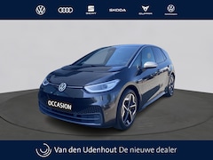 Volkswagen ID.3 - First Plus 58 kWh 204pk | Camera | Stoelverwarming | IQ light | App Connect