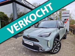 Toyota Yaris Cross - 1.5 Hybrid AWD Premier Edition/PANORAMADAK/BI TONE/18"/PARK SENS/DODE HOEK
