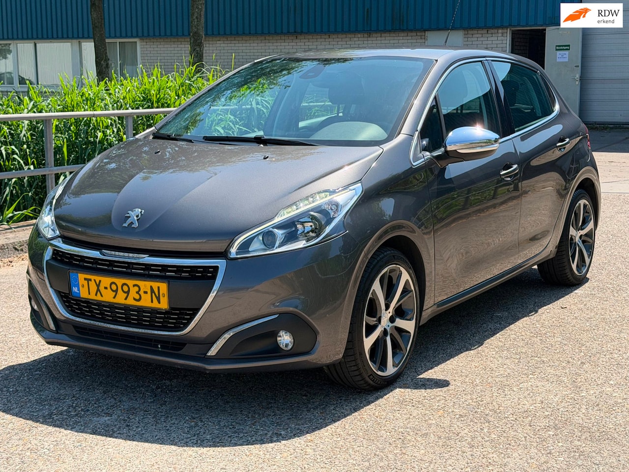 Peugeot 208 - 1.2 PureTech GT-line!2018!5-deurs!Automaat!LM. velgen! - AutoWereld.nl