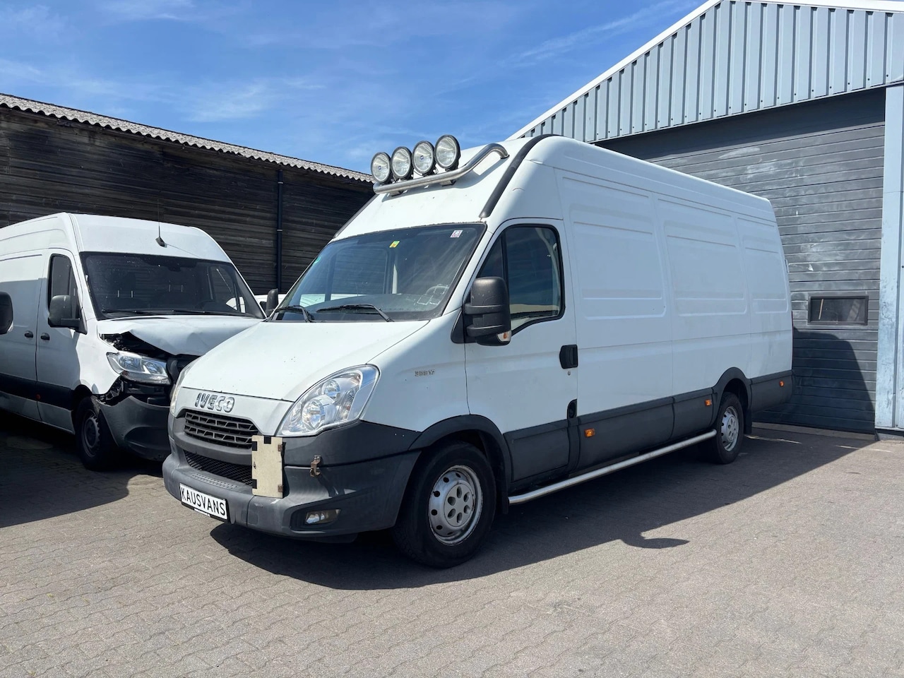 Iveco Daily - 3.0 H3 L3 Airco Cruise control 170 PK!! - AutoWereld.nl