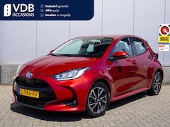 Toyota Yaris - 1.5 Hybrid 115 Comfort Led | CarPlay | NAP | Camera | Clima