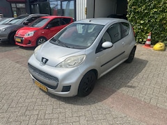 Peugeot 107 - 1.0-12V XS