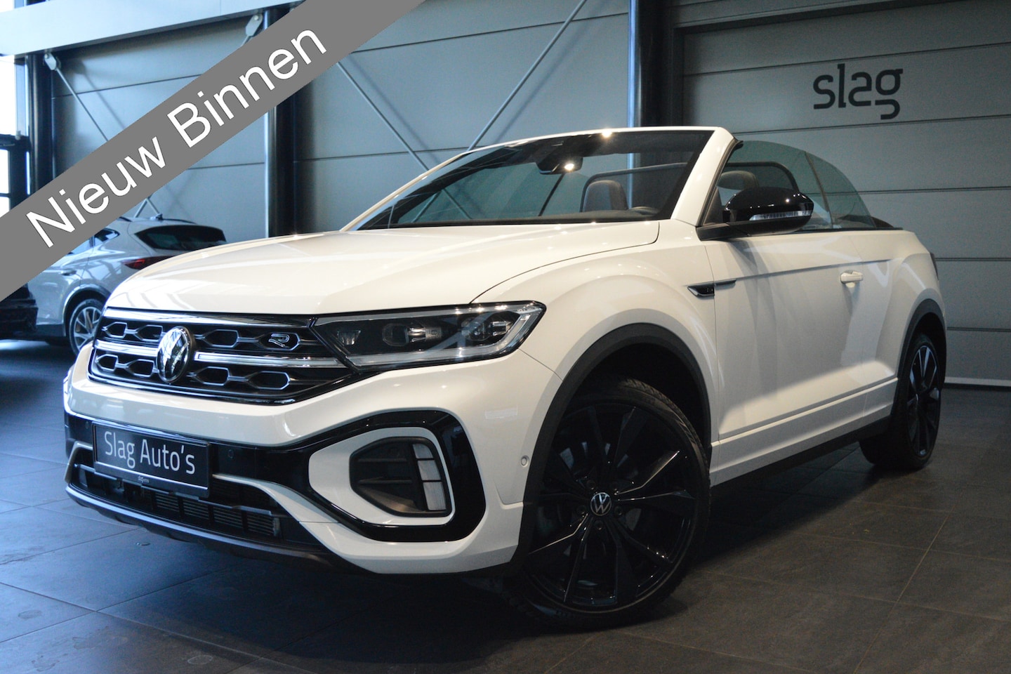 Volkswagen T-Roc Cabrio - 1.5 TSI 3X R-LINE Black Style leer camera trekhaak !! - AutoWereld.nl