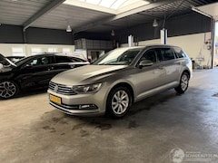 Volkswagen Passat Variant - 1.6 TDI Highline