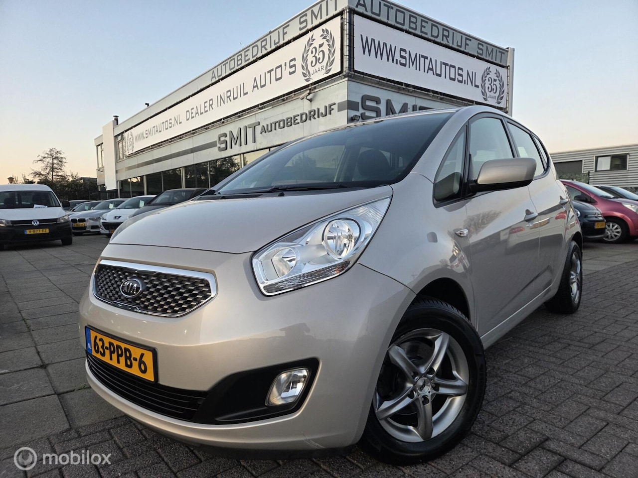 Kia Venga - 1.4 CVVT Seven AC/CC/Trekhaak/Dealerond. - AutoWereld.nl