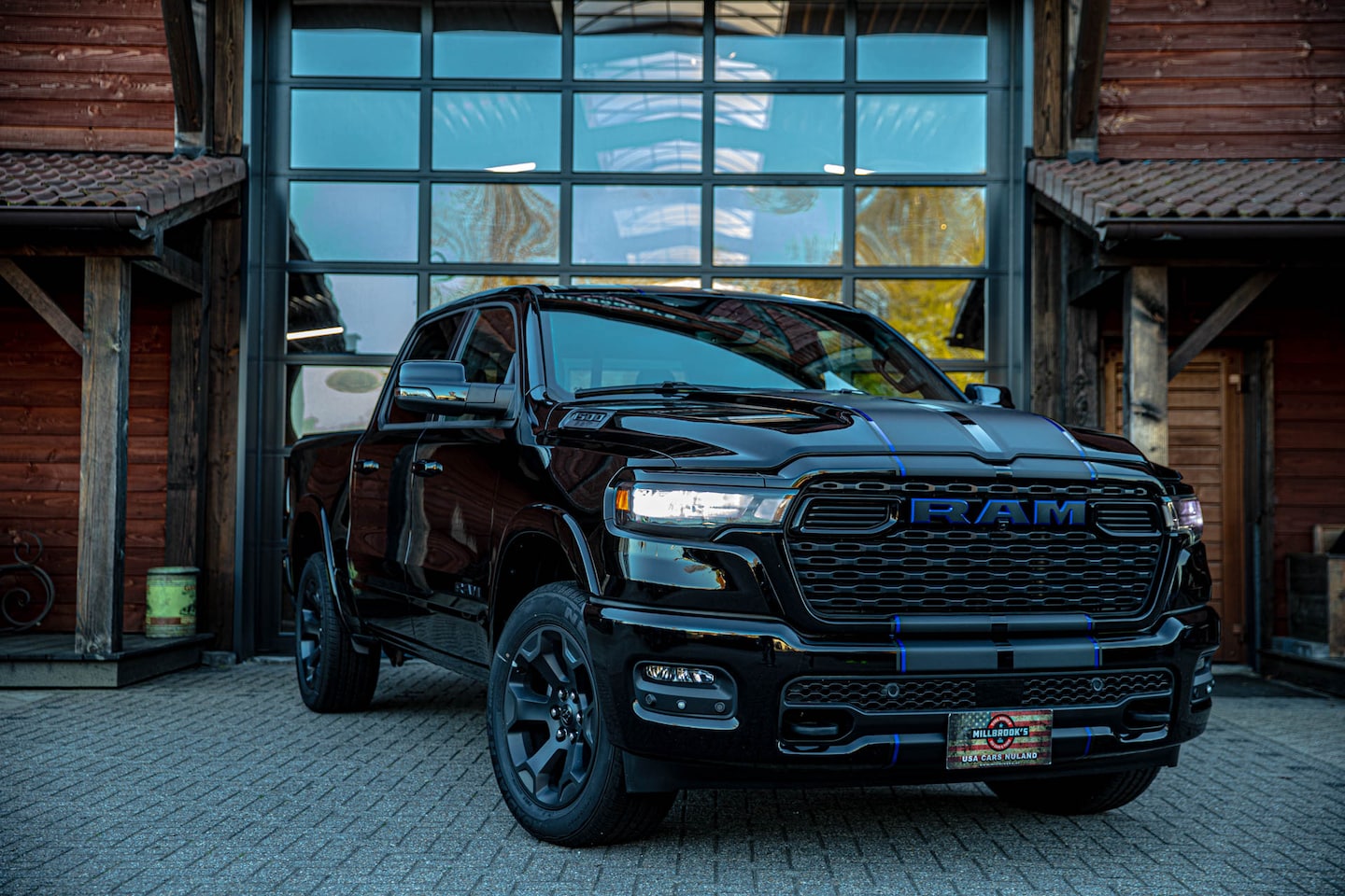 Dodge Ram 1500 - Big Horn BPM VRIJ, 2025 Model! Adaptieve cruise control, 12'' scherm - AutoWereld.nl