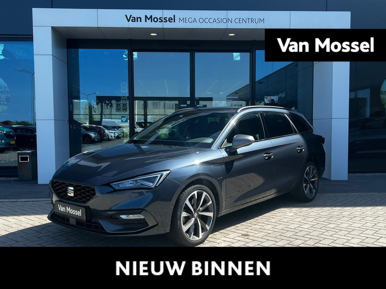 SEAT Leon Sportstourer - 1.4 TSI eHybrid PHEV FR Business Intense | Achteruitrijcamera | ACC | Stoel + Stuurverwarm - AutoWereld.nl
