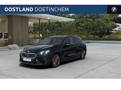 BMW 1-serie - 123 xDrive M Sport Automaat / Panoramadak / Sportstoelen / Head-Up / M Adaptief onderstel