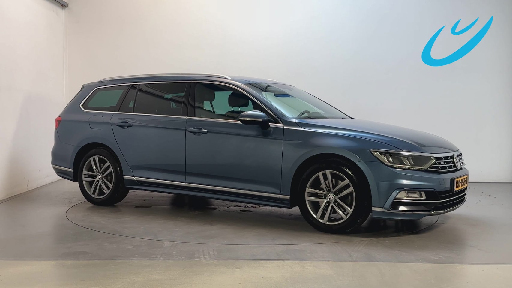 Volkswagen Passat Variant - 1.4 TSI 150pk DSG ACT Highline Business R Stoelverwarming Virtual Cockpit Navigatie Trekha - AutoWereld.nl