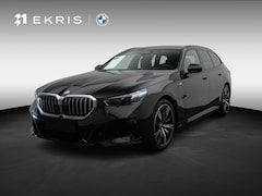 BMW 1-serie - 120 M Sportpakket Pro | Premium Pack | Stuurwielrand Verwarmd | Panoramadak | Harman Kardo