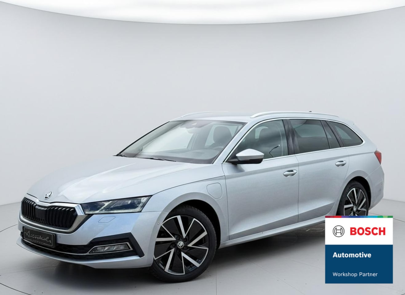 Skoda Octavia Combi - 1.4 TSI iV PHEV Business Edition CANTON - LEER - HUD - STOELVERKOELING - BOMVOL - AutoWereld.nl