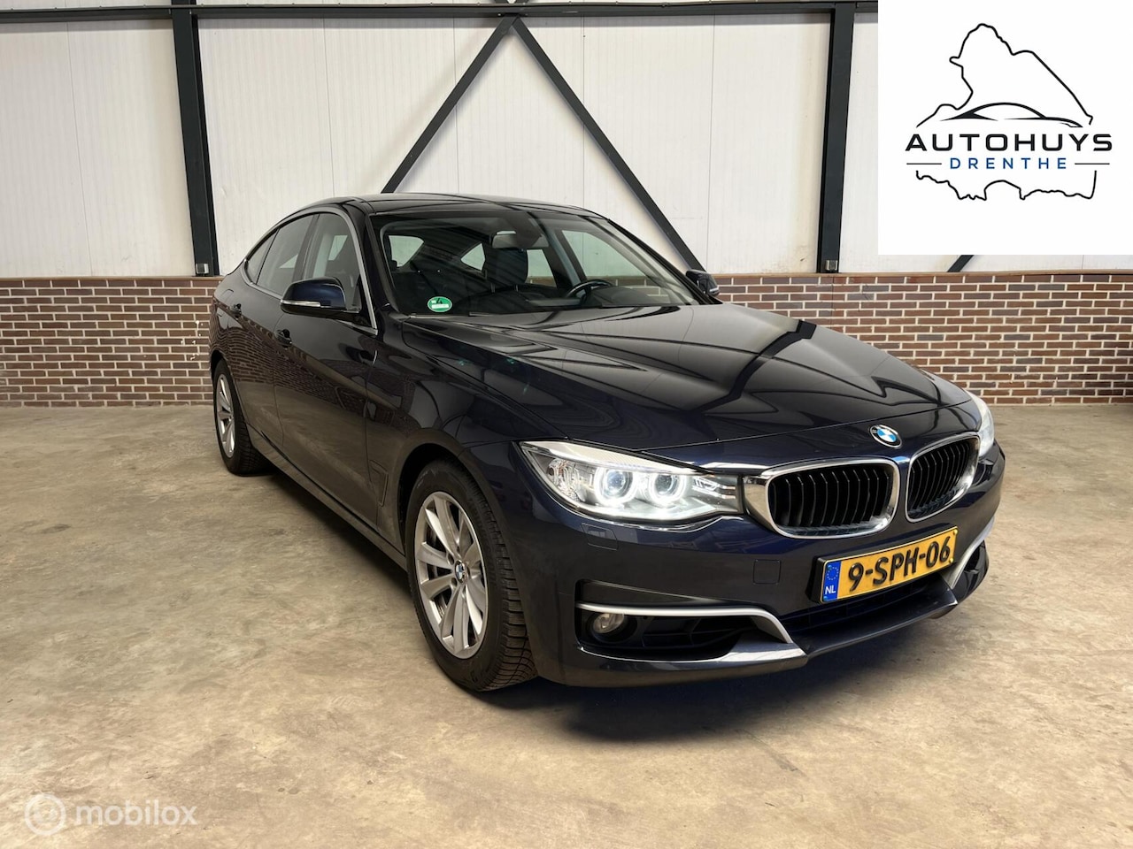 BMW 3-serie Gran Turismo - 320i High Executive LEER/CAMERA/STOELVERWARMING - AutoWereld.nl