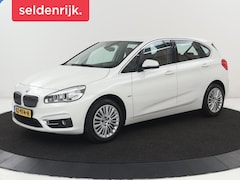 BMW 2-serie Active Tourer - 218i Luxury Line | Leder | Camera | Trekhaak | Full LED | Navigatie | Parkeerhulp | Climat