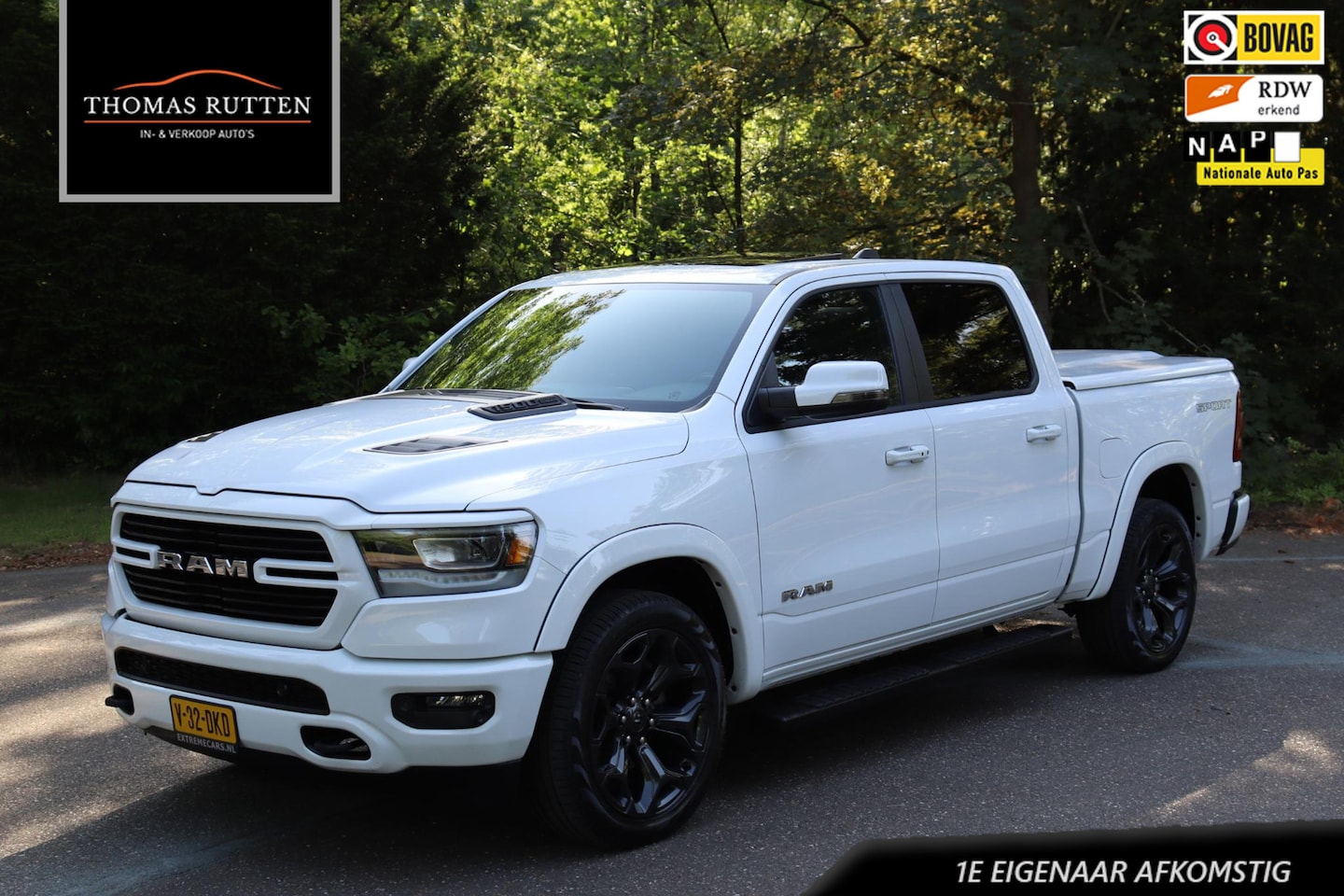 Dodge Ram 1500 - 5.7 V8 4x4 Crew Cab Laramie Sport 2024 NAP | 1e eigenaar | Panorama dak | Elektrische lede - AutoWereld.nl