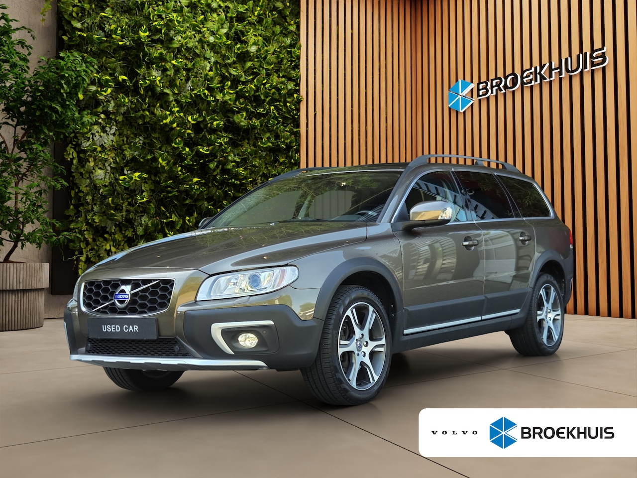 Volvo XC70 - 2.0 T5 245pk Summum | Dealer onderhouden | Trekhaak Schuifdak | Memory | Xenon - AutoWereld.nl