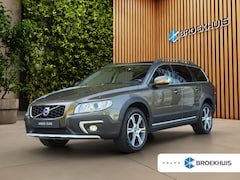 Volvo XC70 - 2.0 T5 245pk Summum | Dealer onderhouden | Trekhaak Schuifdak | Memory | Xenon