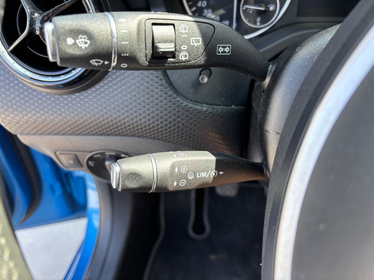 Mercedes-Benz A-klasse - 180 Prestige | Navi. Leder. Camera. Keyless. Lage km