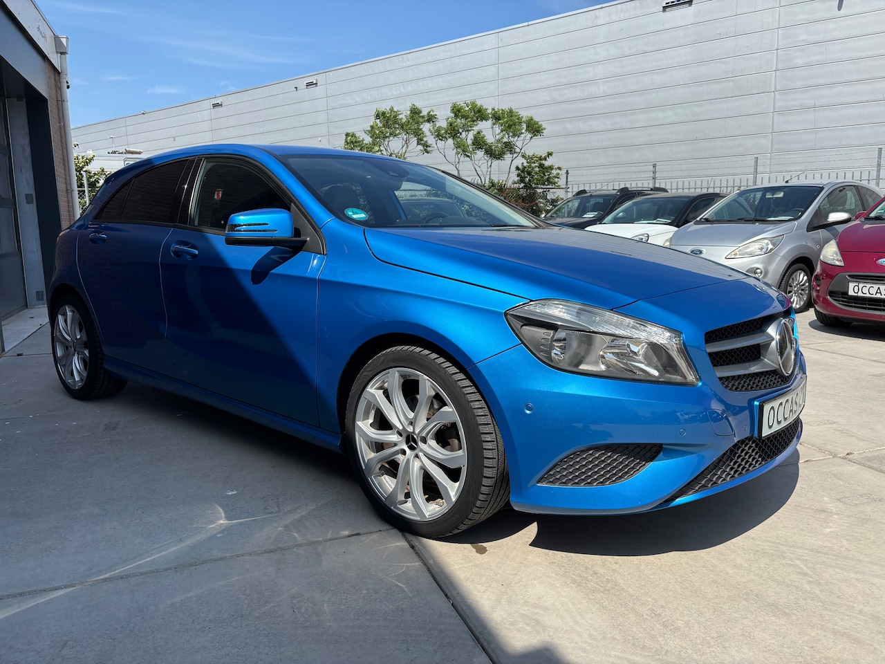 Mercedes-Benz A-klasse - 180 Prestige | Navi. Leder. Camera. Keyless. Lage km