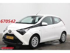 Toyota Aygo - 1.0 VVT-i x-play Navi Airco Cruise Camera