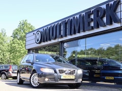Volvo V70 - T4 Limited Edition Automaat, Leder, Stoelverwarming