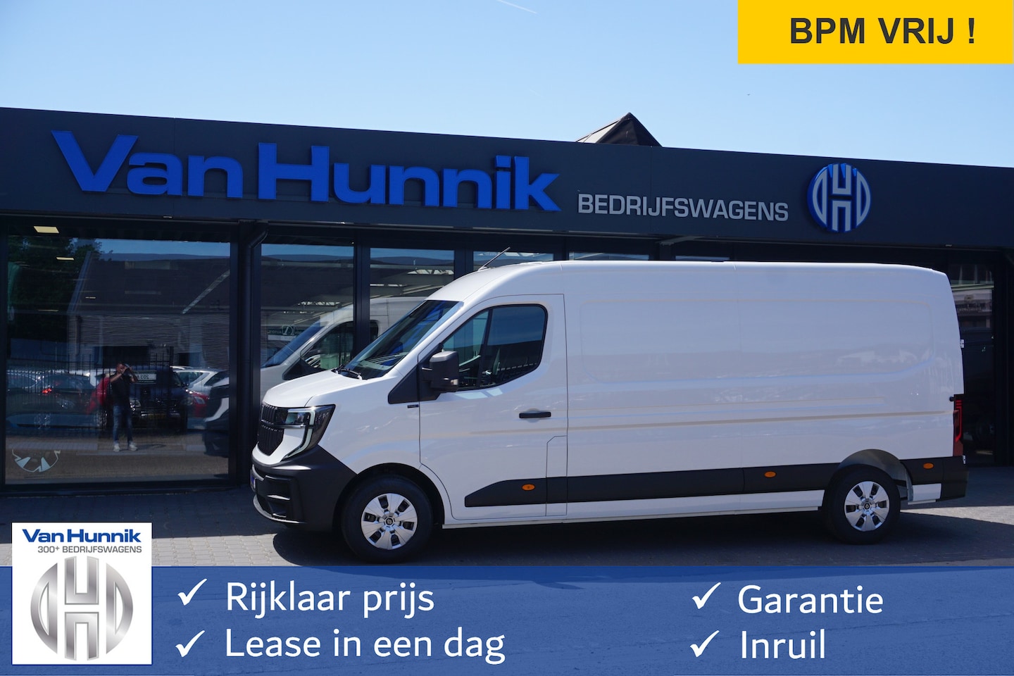 Renault Master E-Tech - T35 L3H2 Extra Long range 87 kWh AUT Airco, Navi, Leder, Betimmering, Trekhaak NR. T03* - AutoWereld.nl