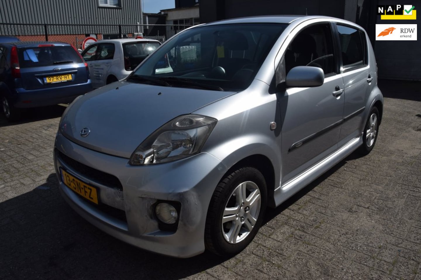 Daihatsu Sirion 2 - 1.3-16V Comfort 1.3-16V Comfort - AutoWereld.nl