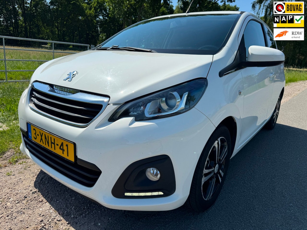 Peugeot 108 - 1.0 VTi Active Top 1ste eigenaar met leuk vouwdakje - AutoWereld.nl